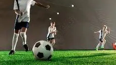 王浩然领航深圳逆转18分，U22男篮广东夺冠